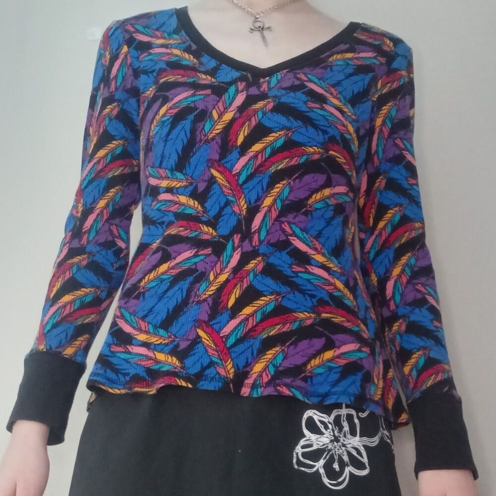 Vintage Feather Printed Long Sleeve Thermal Shirt